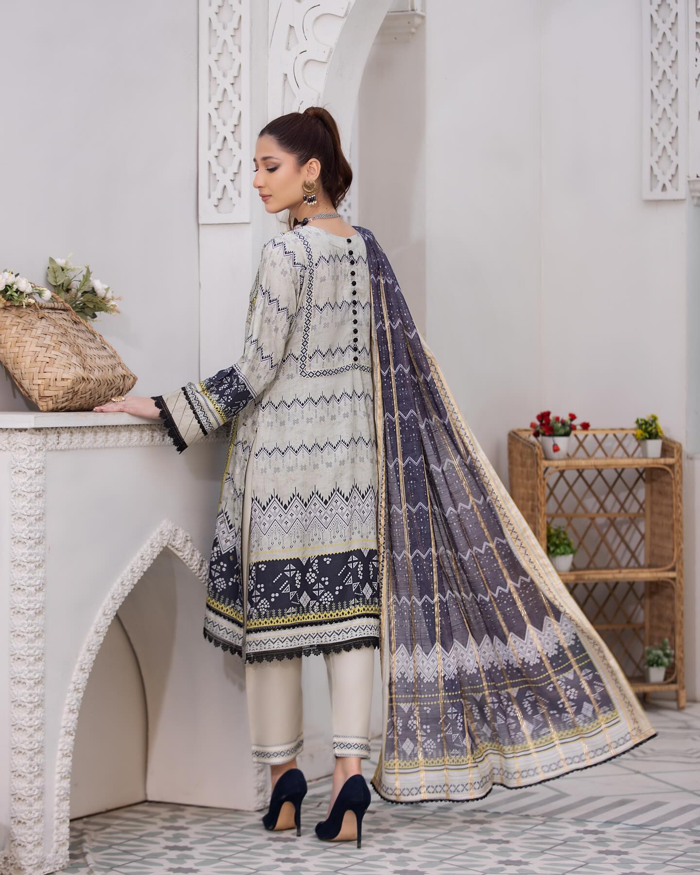 Munira Designer Winter collection-MDL-807