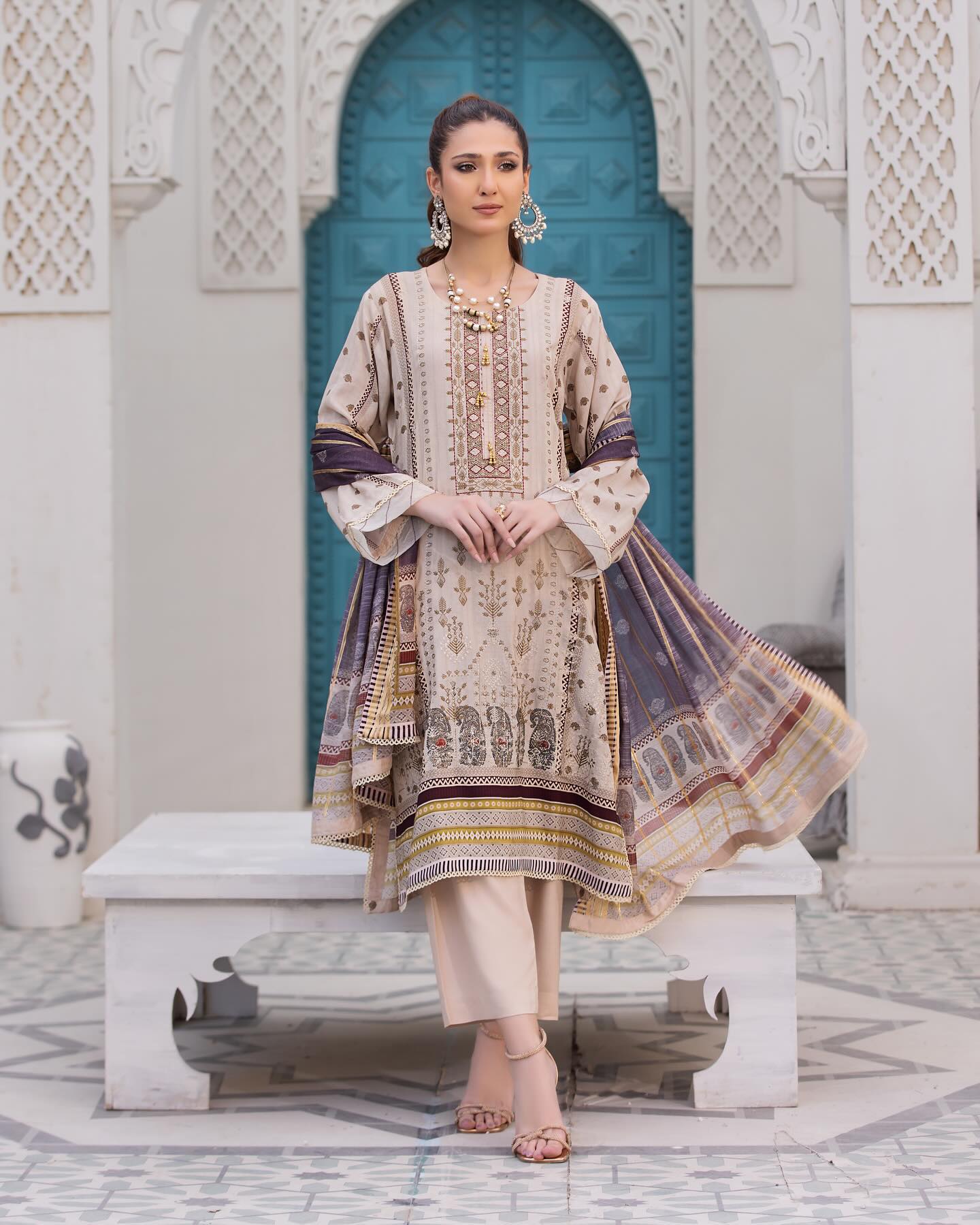 Munira Designer Winter collection-MDL-804